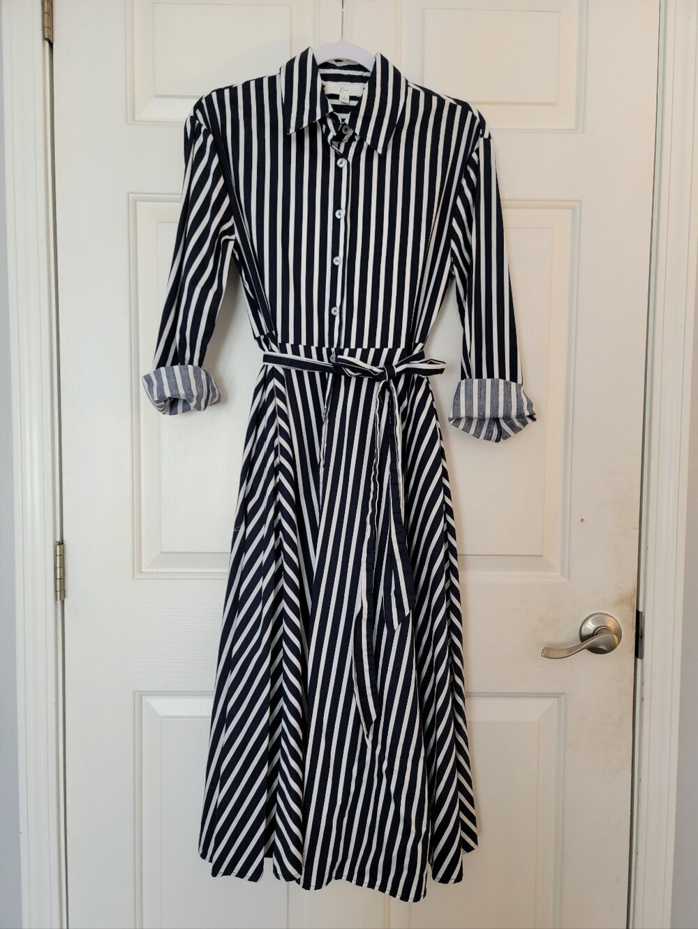 Modest & Chic Striped Midi Shirt Dress With Long Sleeves And Waist Tie
